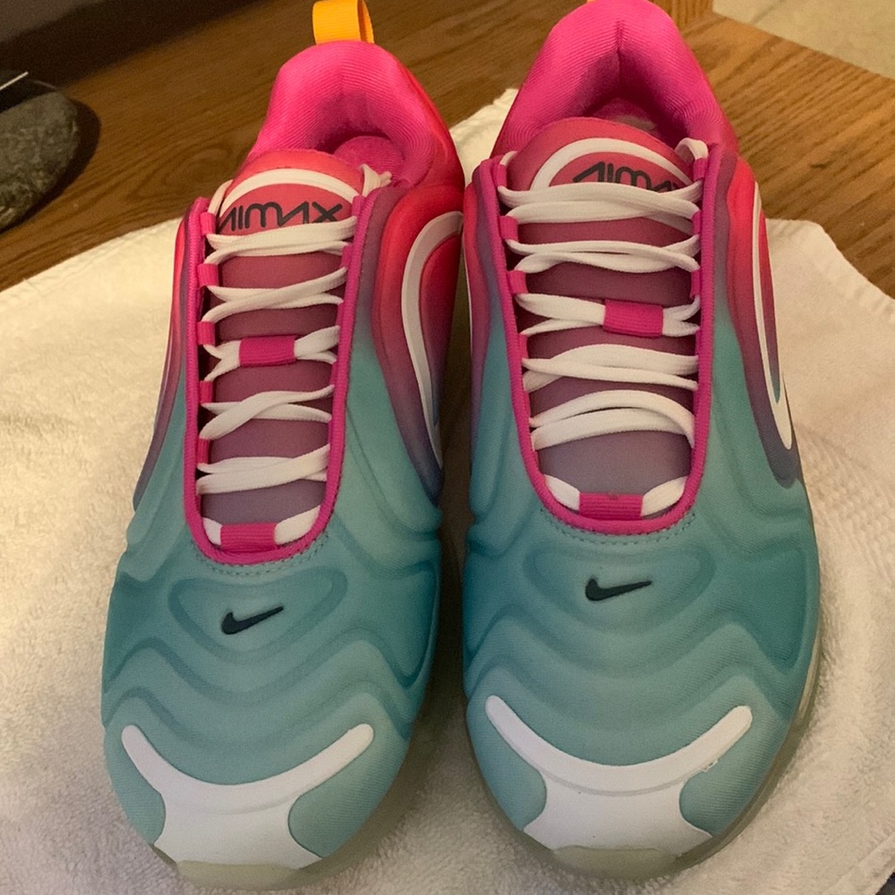Nike shoes
